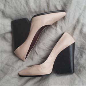 Celine Pumps